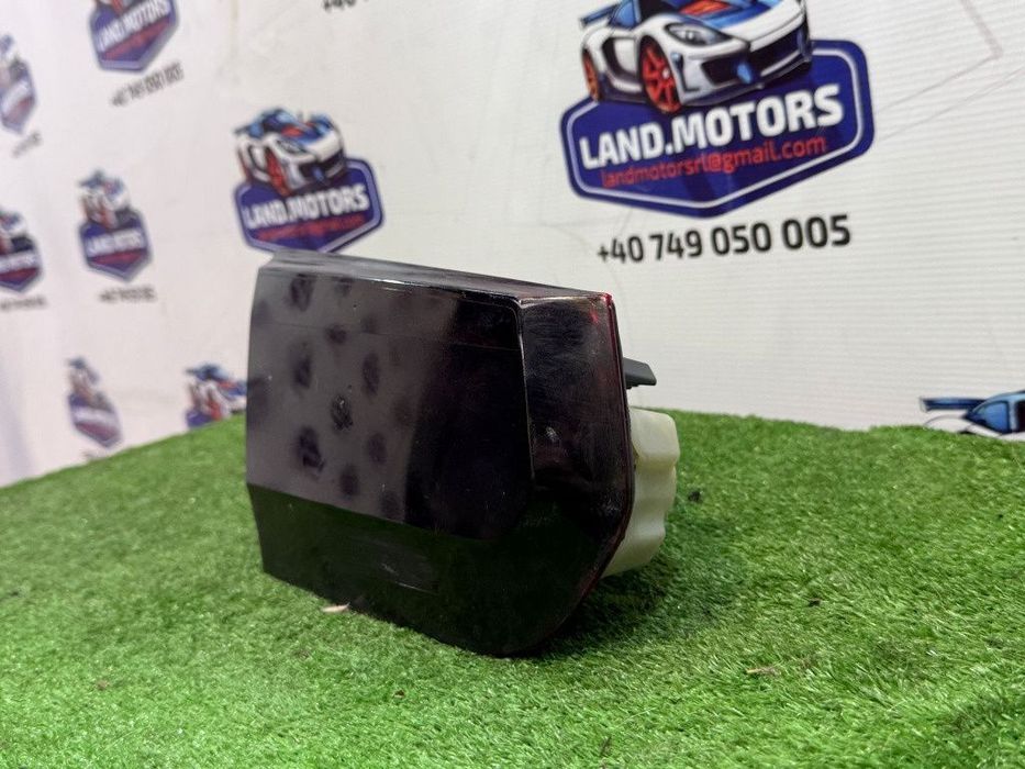 Stop tripla haion stanga 2017 bmw 318i sport seria 3 lci f30 1.5 benzina cod oem 63217369119