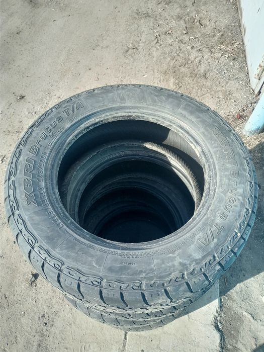 Продам шины р 16.