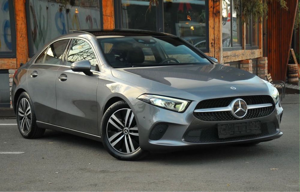 Vand Mercedes A klass sedan