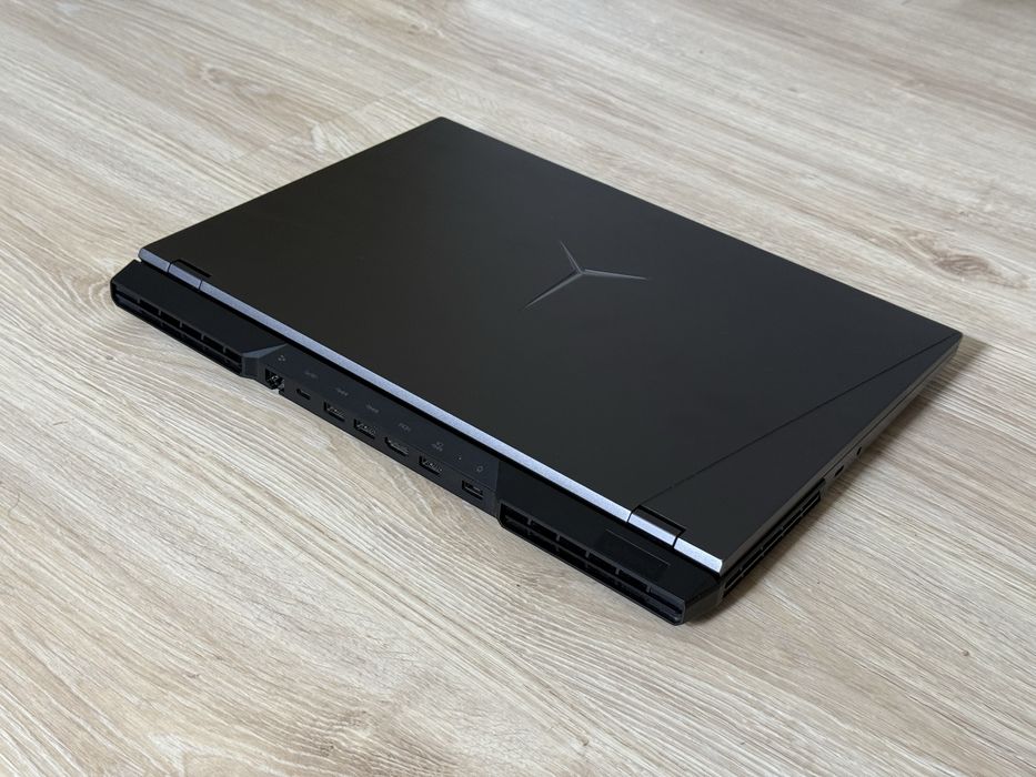 16’QHD+ IPS 165Hz/Ryzen 7-5800H/RTX 3060 6GB/Lenovo Legion 5 Pro/16GB/1TB SSD