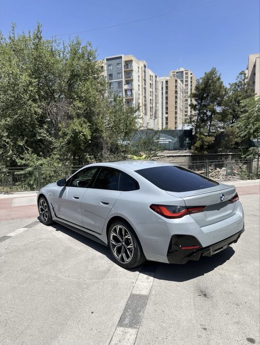 BMW i4 40L ful  2023