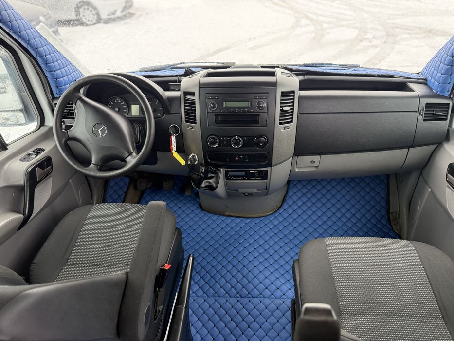 Mercedes Sprinter 5 Locuri Marfa lung Euro 5