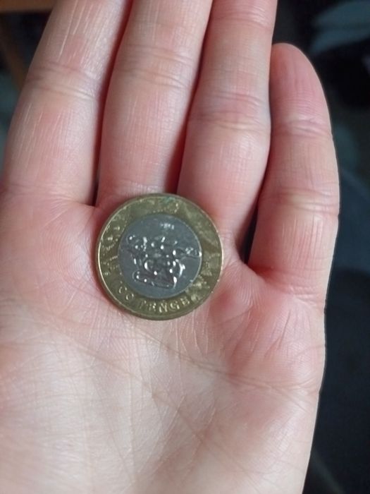 Продам 100 тенге лимитированная серия