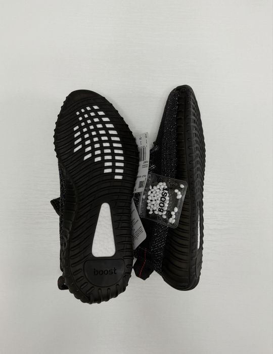 Adidas Yeezy Boost 350 V2 | Black Reflective | 38