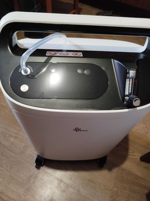 Продавам Кислороден концентратор BMC