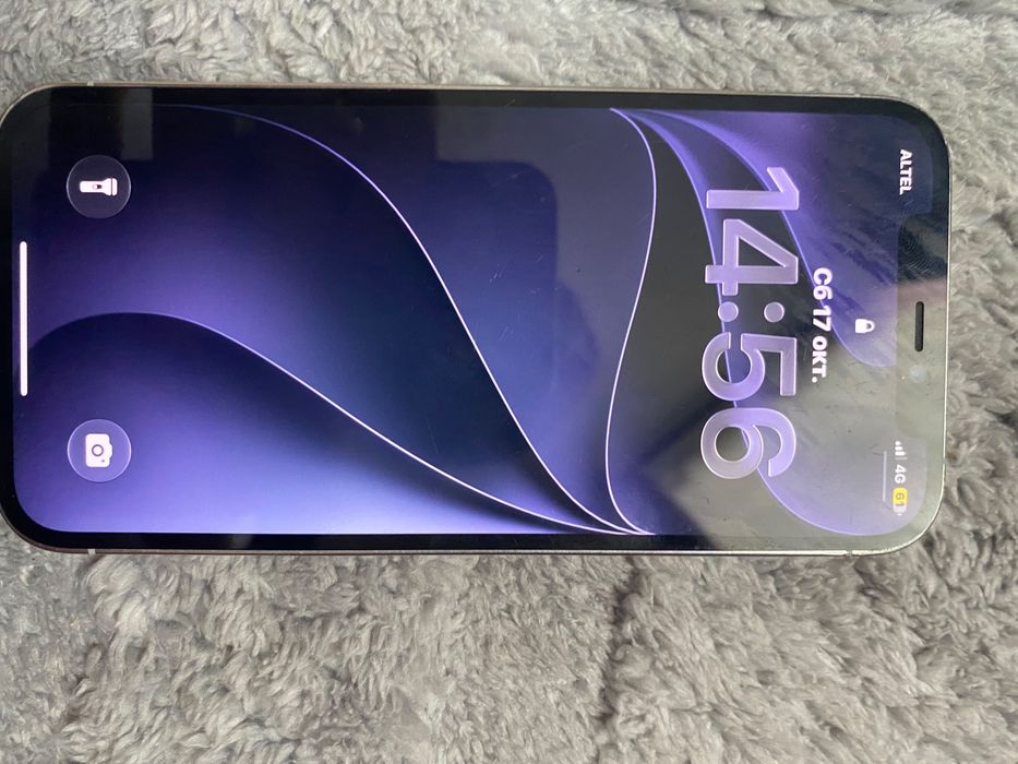 Обменяю iphone 12 pro