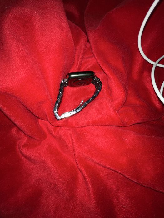 Seria 7 apple watch la 1000 lei