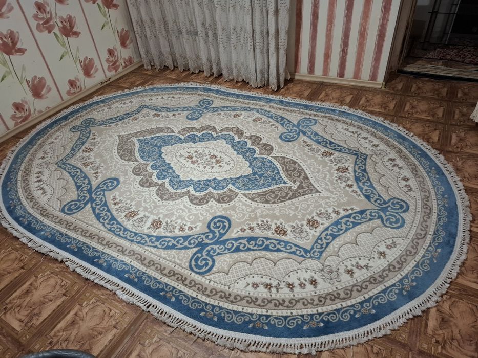 Продам ковер для дома
