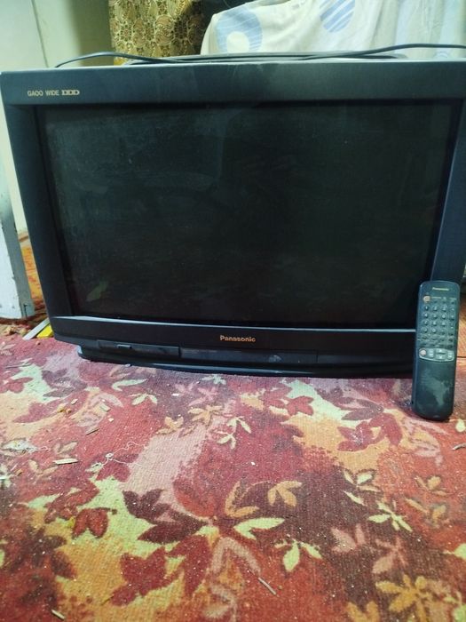 Срочно продам телевизор