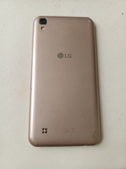 Смартфон LG Рабочий