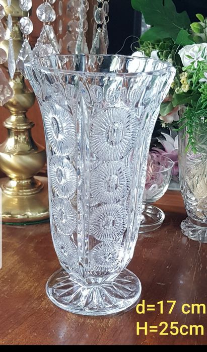 Vaze din cristal diferite