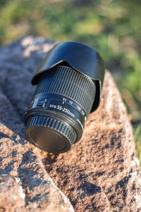 Продается объектив: Canon 55-250mm Бленда ET-60