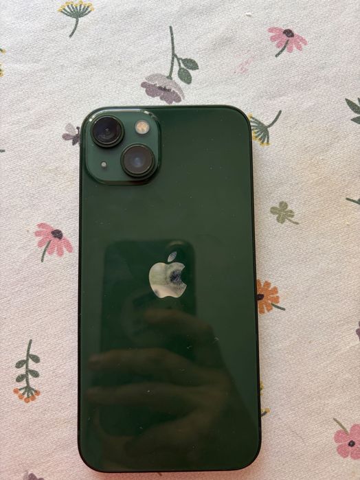 iPhone 13  Green