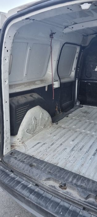 Kangoo maxi  2 usi laterale