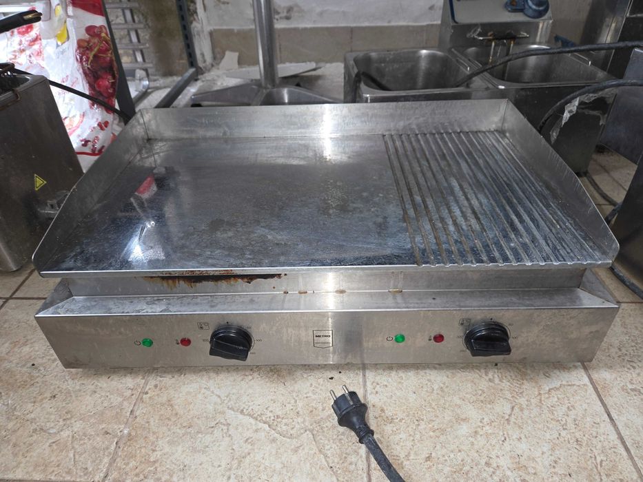 Grill  cu banc pe gaz sau la 380v, neted și striat