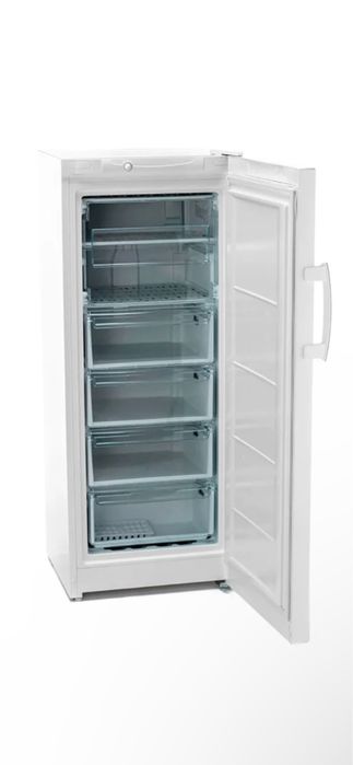 Морозильная камера Indesit DSZ 4150, Морозилка