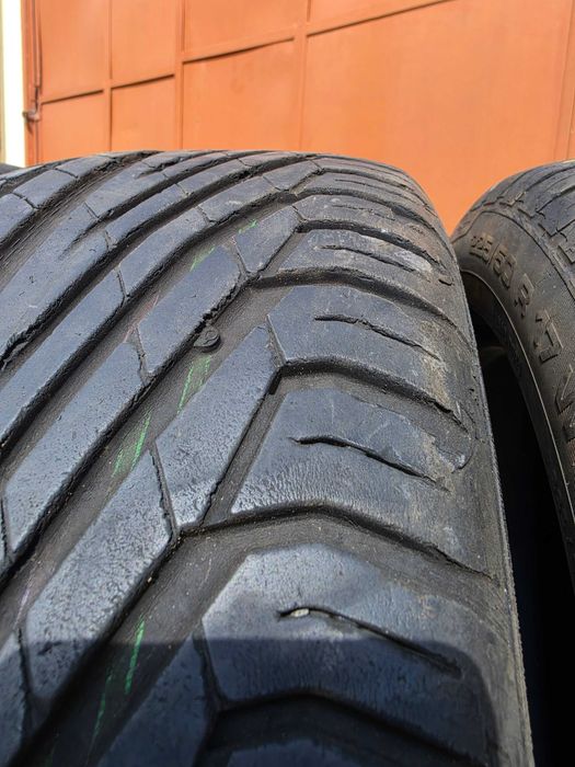 4 бр. летни гуми 225/50/17 Uniroyal RSC DOT 0120 5-6 mm