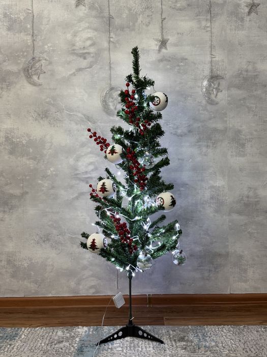 Продаем елку по низкой цене