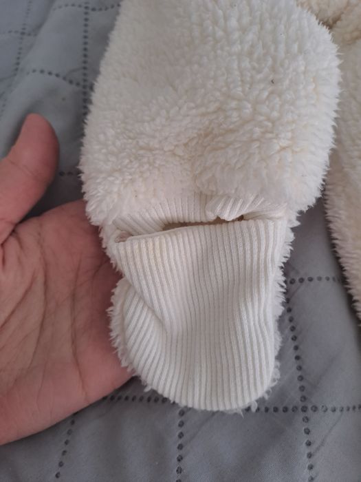 Продам детский комбинезон - мишку