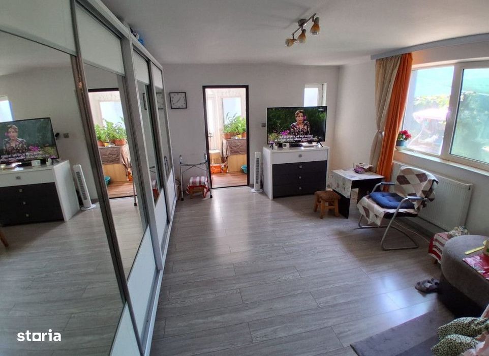 Casa 5 camere Tatarasi , 110 metri Cod:159462