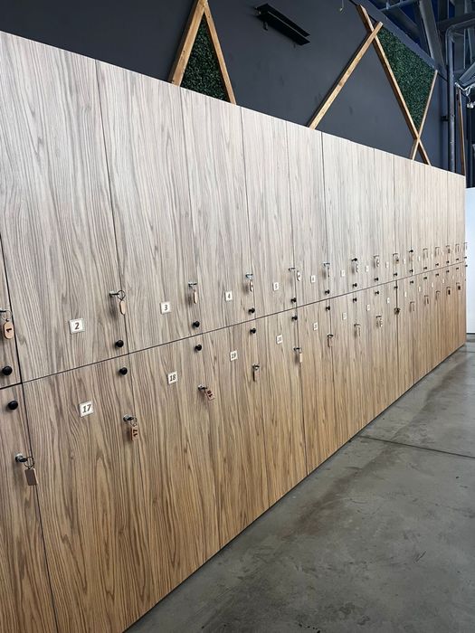 Продам шкафы для гардероба