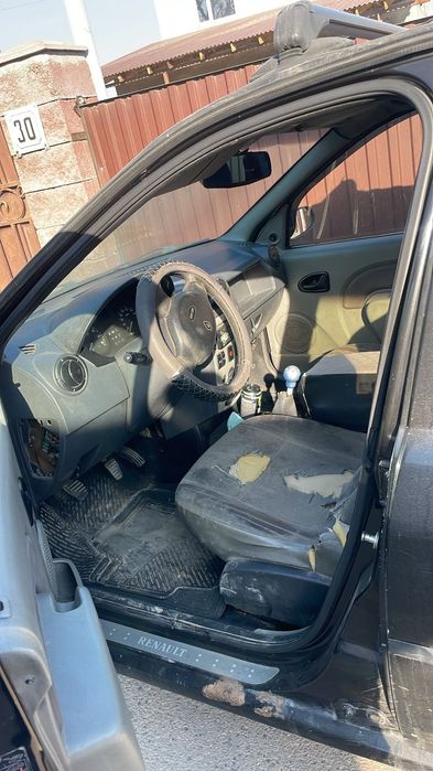 Renalut logan 2009 1.6