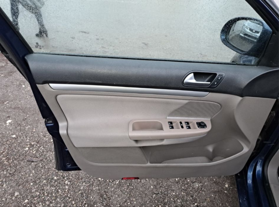 VW Golf 6 1.6TDI 105кс НА ЧАСТИ