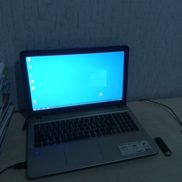 Ноутбук Asus x541s