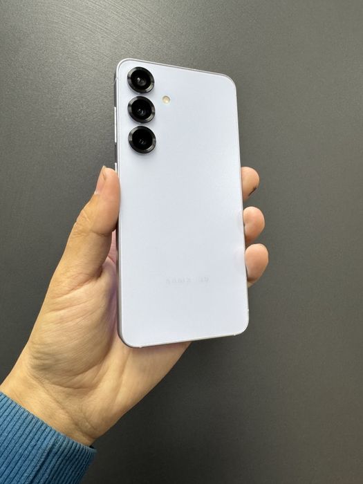 Samsung S25 sotiladi 12/128gb holati zoʻr 5mln900