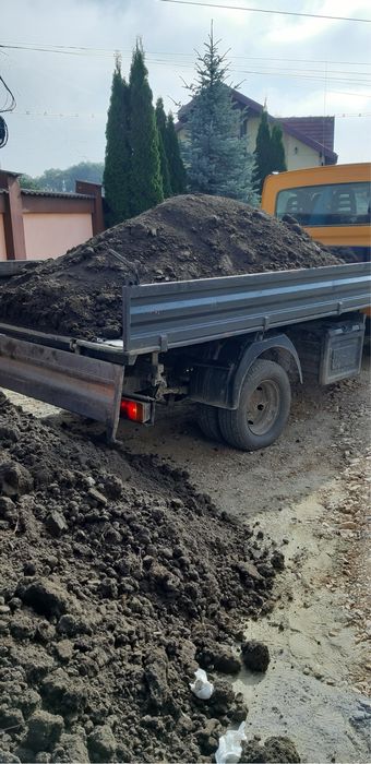 Transport Nisip moloz balastru pamant