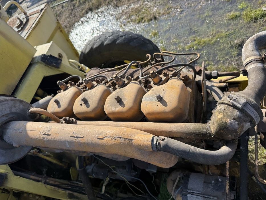 Челни товарачи Ун 53 цял или на части