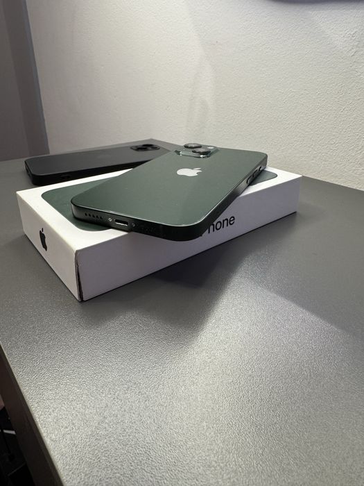 Iphone 13 емкость90%