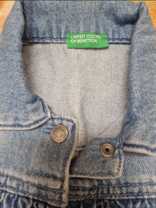 Set pantaloni si vesta de blugi UCB pt copil , impecabil