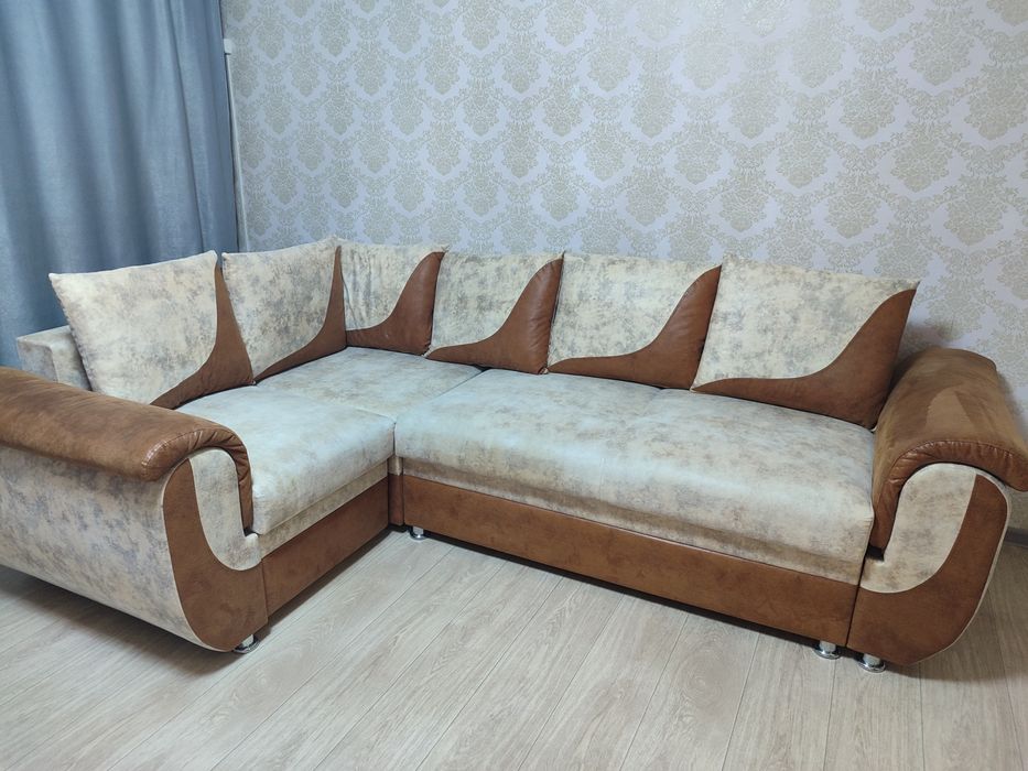 Продается угловой диван