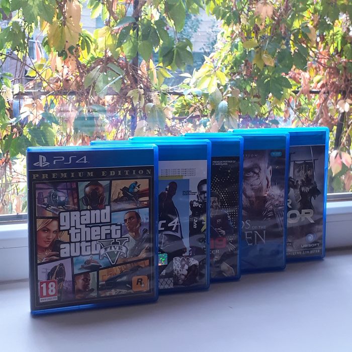 PlayStation 4 Slim