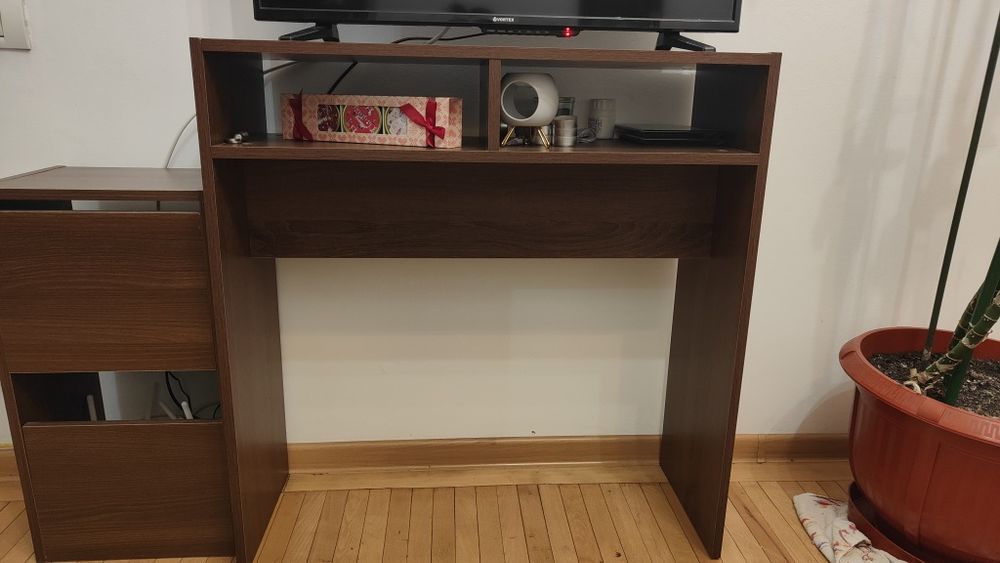 Măsuță consolă TV
maro, 78x30x80 cm, lemn
prelucrat