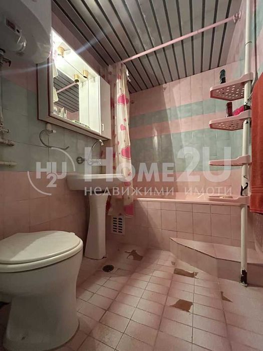 Четири стаи!! Асансьор!! Възраждане!!