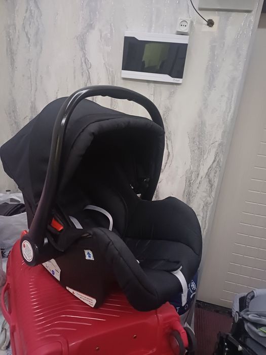 Продаётся фирменный авто люлька