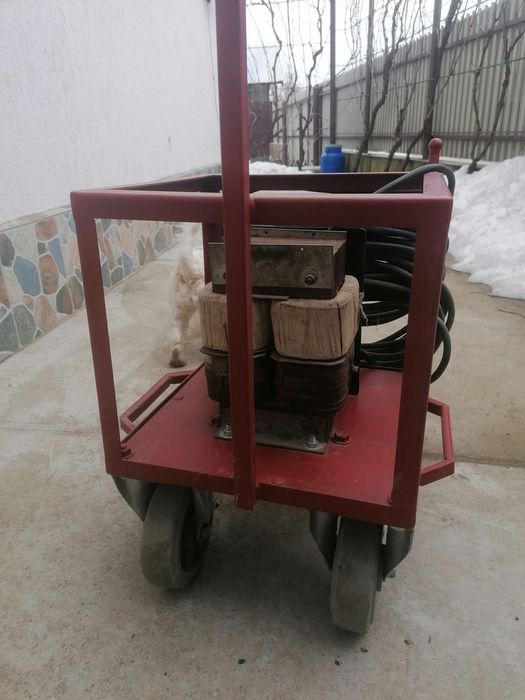 Vând aparat de sudura