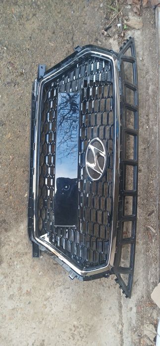 Hyundai i30 2017 - предна решетка оригинална