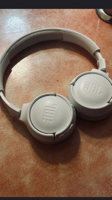 Bluetooth наушники JBL блютуз