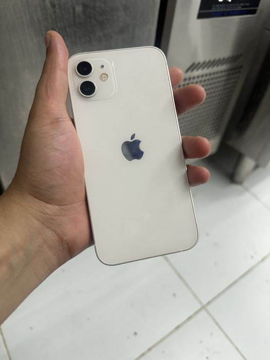 iPhone 12 78% АКБ