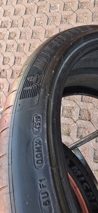 Летни гуми 275 35 21 2бр Michelin PS4s