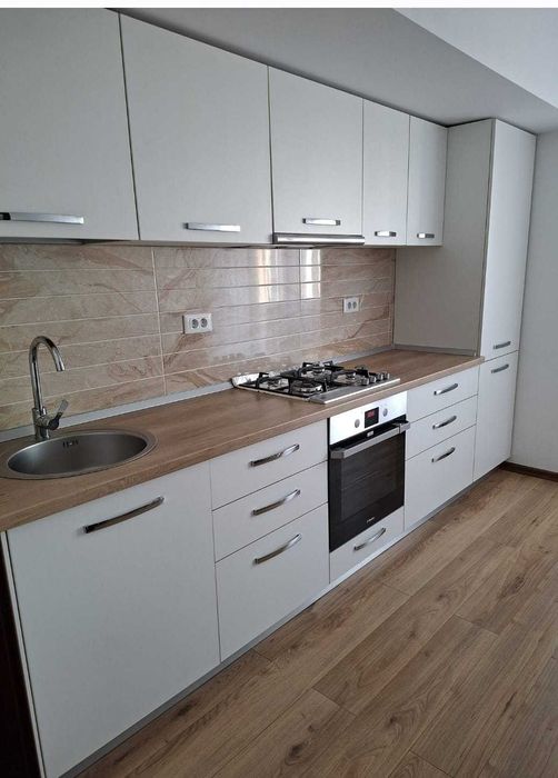 Apartament 2 camere 60mp + balcon 13.5mp + loc parcare - Ramnicu Valcea - Piata Simian