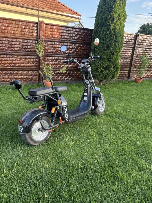 vand scuter electric