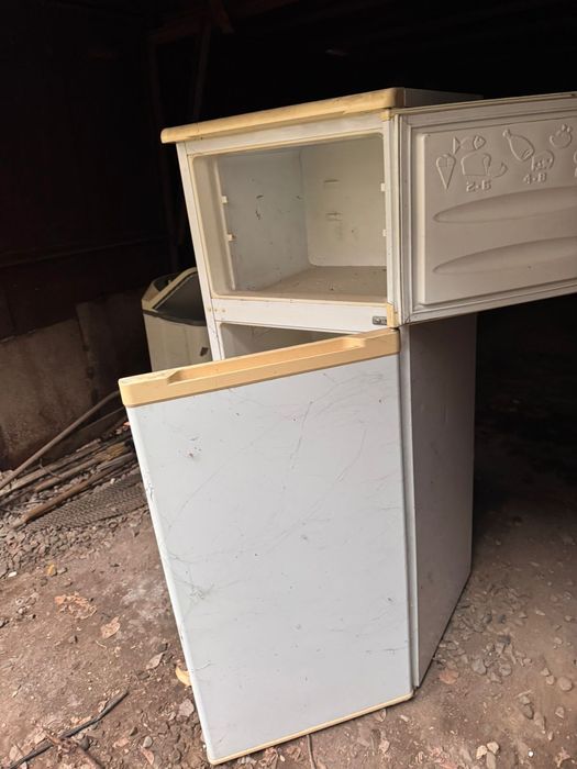 Холодильник сатылады