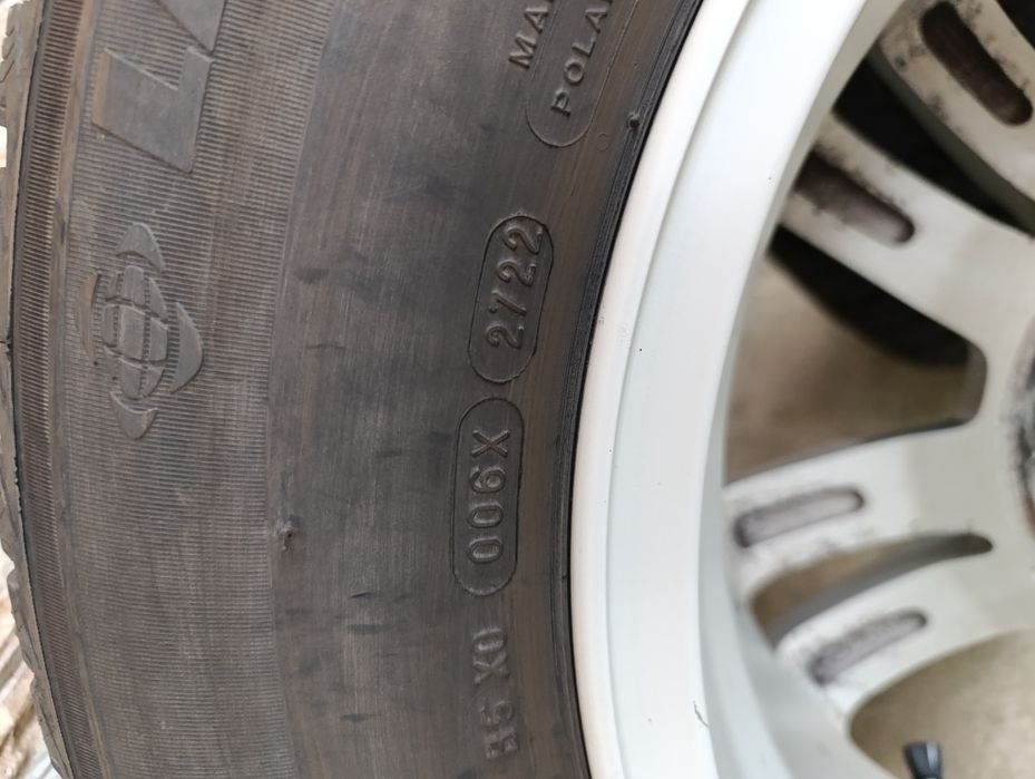 Зимни гуми Michelin 215 70 16