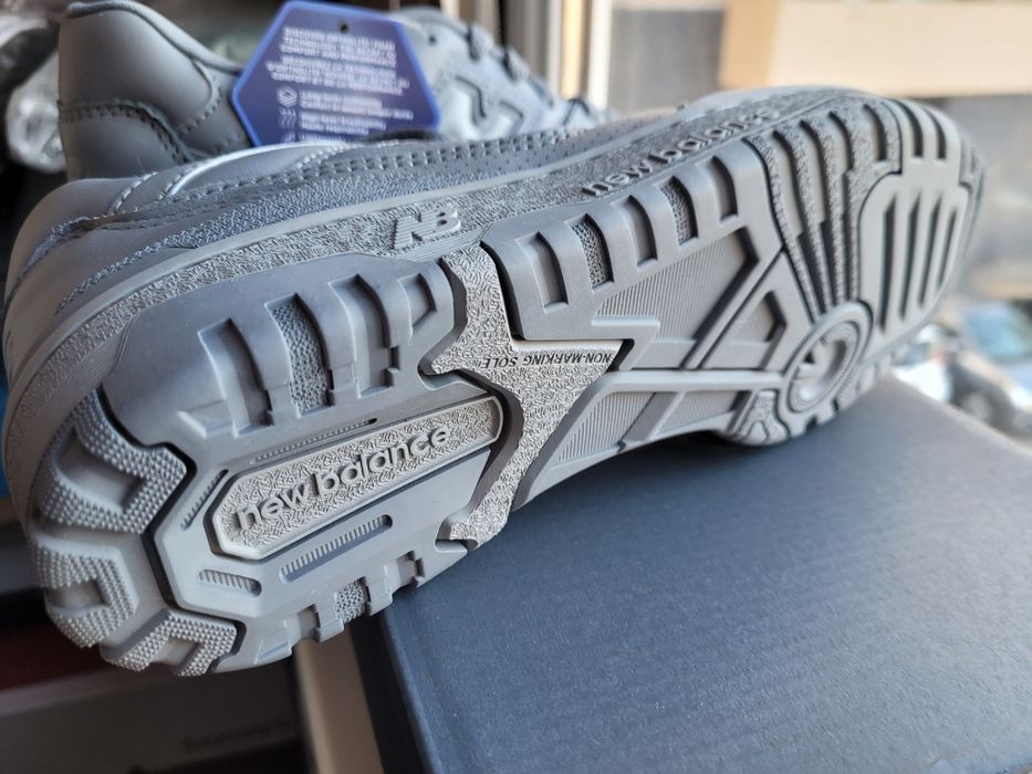 New Balance 550 Leather