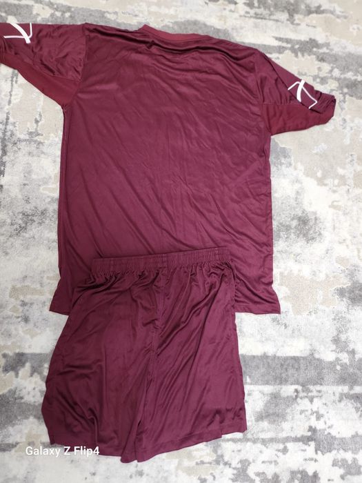 Vind echipament footbal