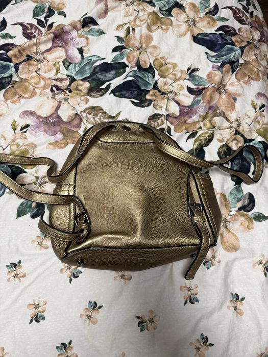 Раници няколко цвята по 30лв